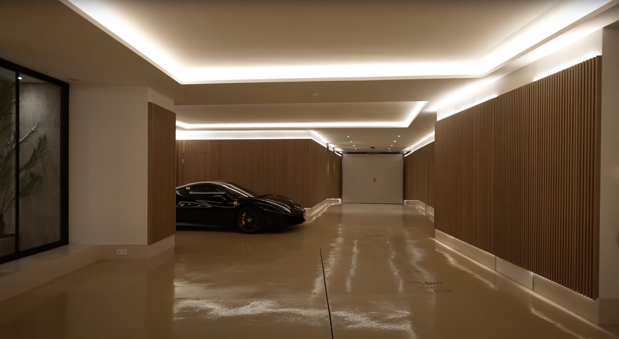 Top-down view of the villa layout and landscaped levels