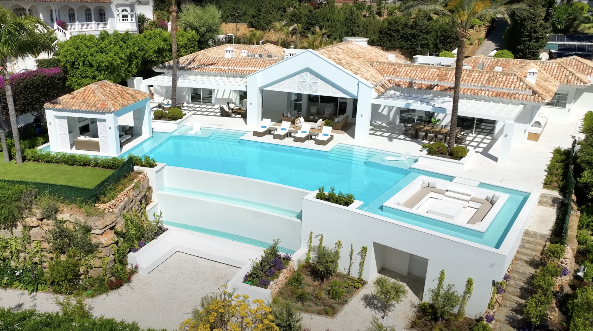 ADRIANA Andalusian-style luxury villa with panoramic views and elegant architecture